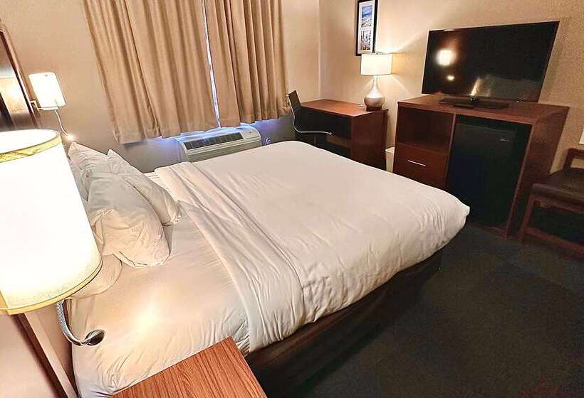 Otel Baymont By Wyndham Phoenix North