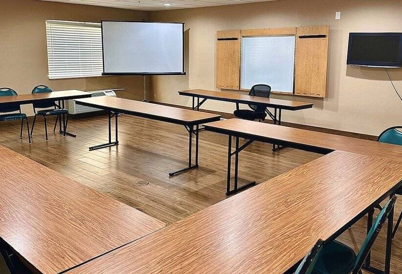 Otel Baymont By Wyndham Phoenix North