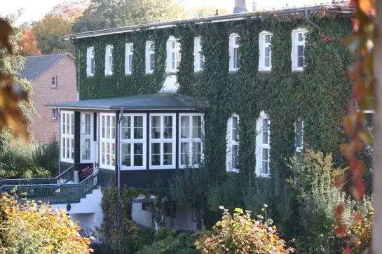 ホテル Zum Gutshof