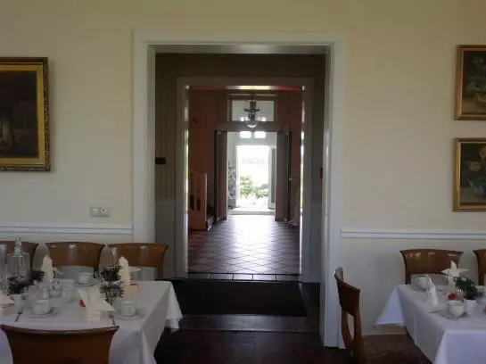 ホテル Zum Gutshof