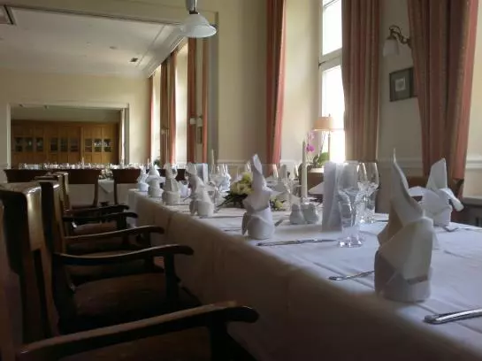 ホテル Zum Gutshof