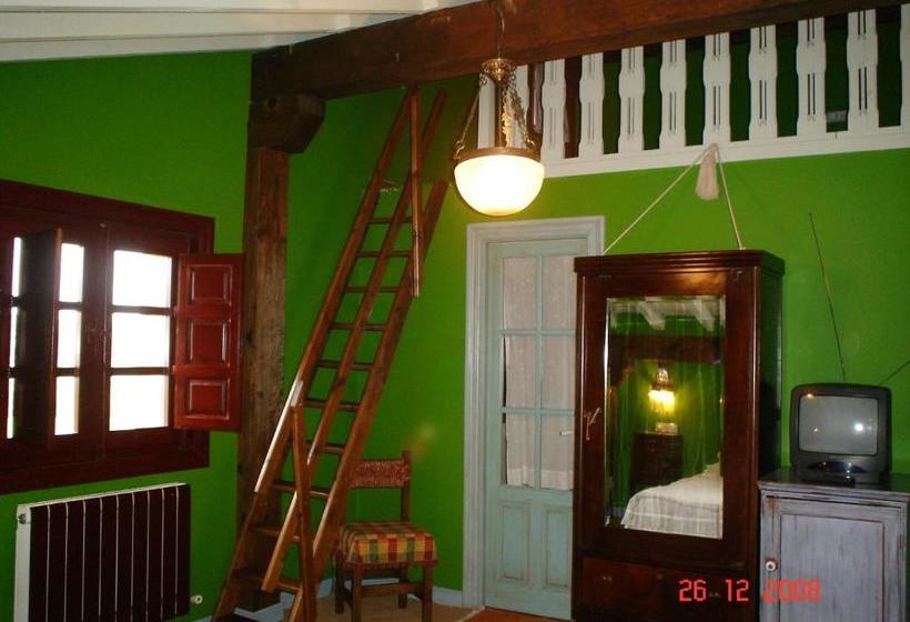 펜션 Casa De Güela