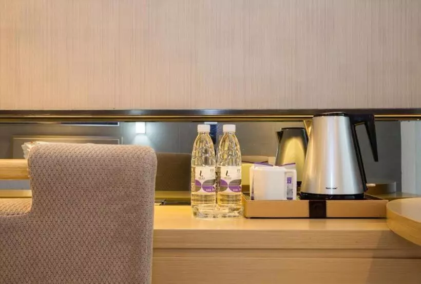 Lavande Hotel Changde Railway Station Branch