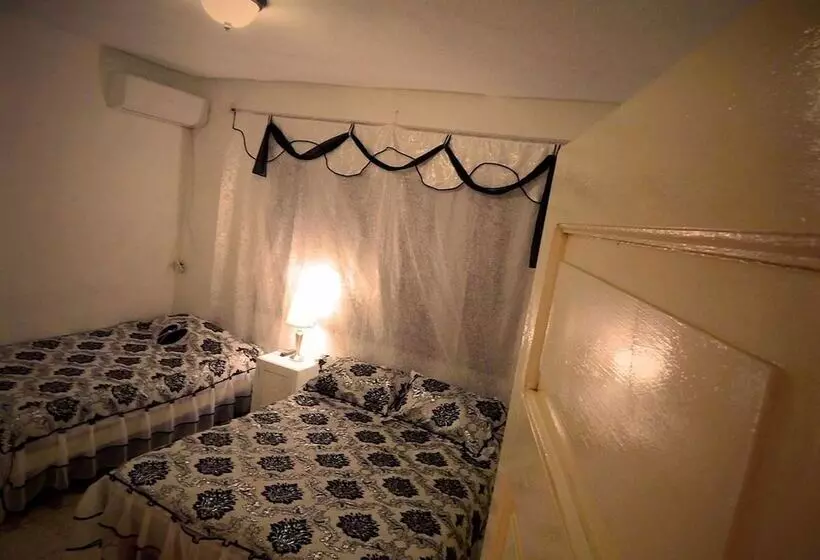 Hostal Dotres
