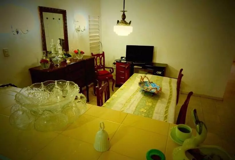 Hostal Dotres