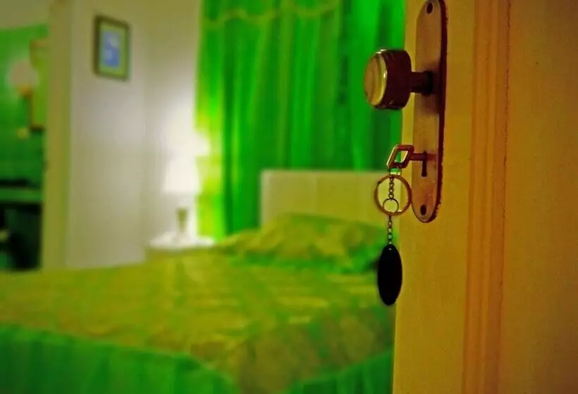 Hostal Dotres