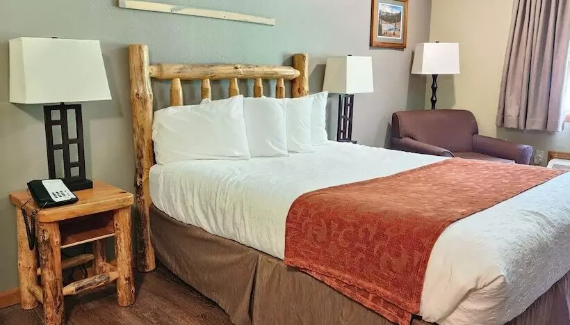 Hotelli Nisqually Lodge