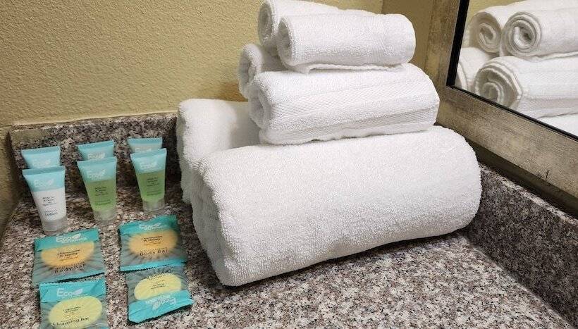 فندق Nisqually Lodge