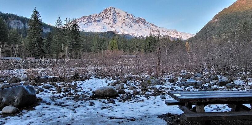 فندق Nisqually Lodge