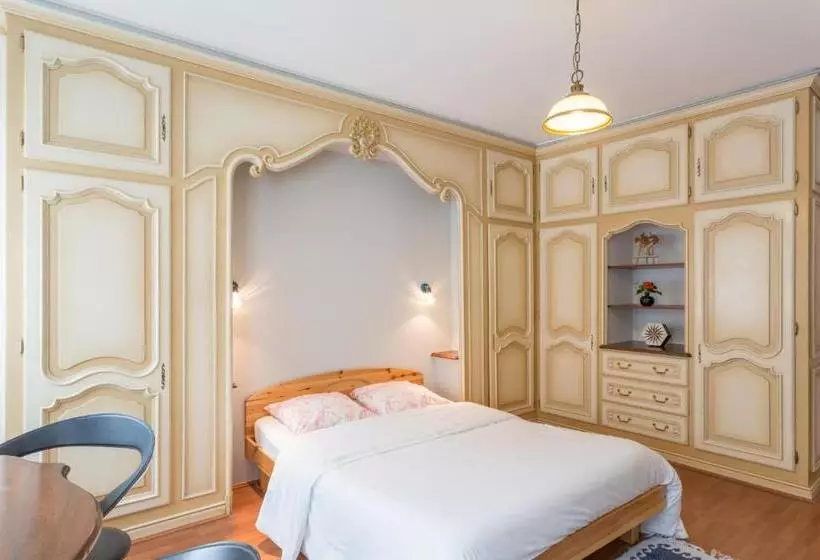 בית מלון כפרי Restaurant Collin