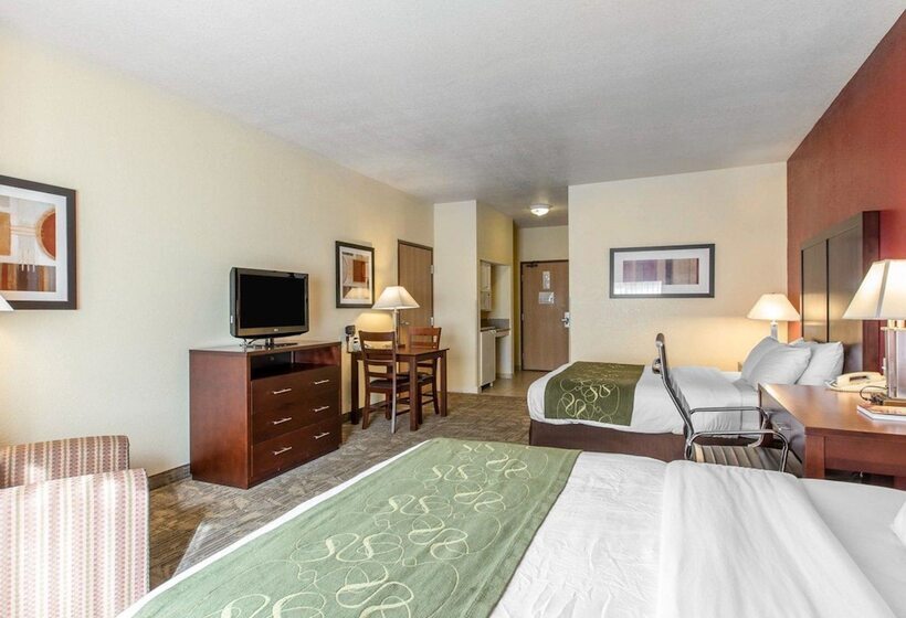 בית מלון כפרי Comfort Suites Palm Desert I10