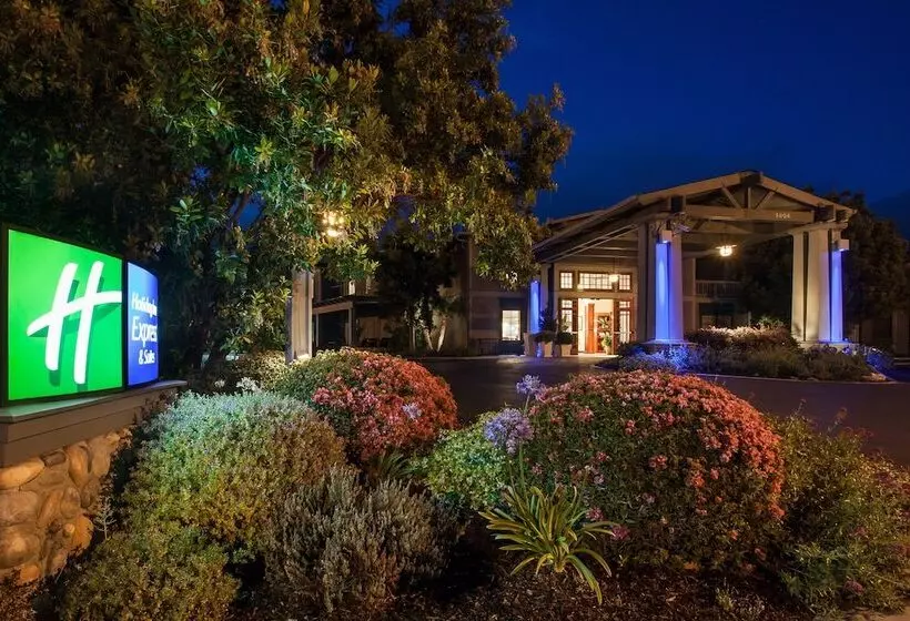 ホテル Holiday Inn Express & Suites Carpinteria, An Ihg