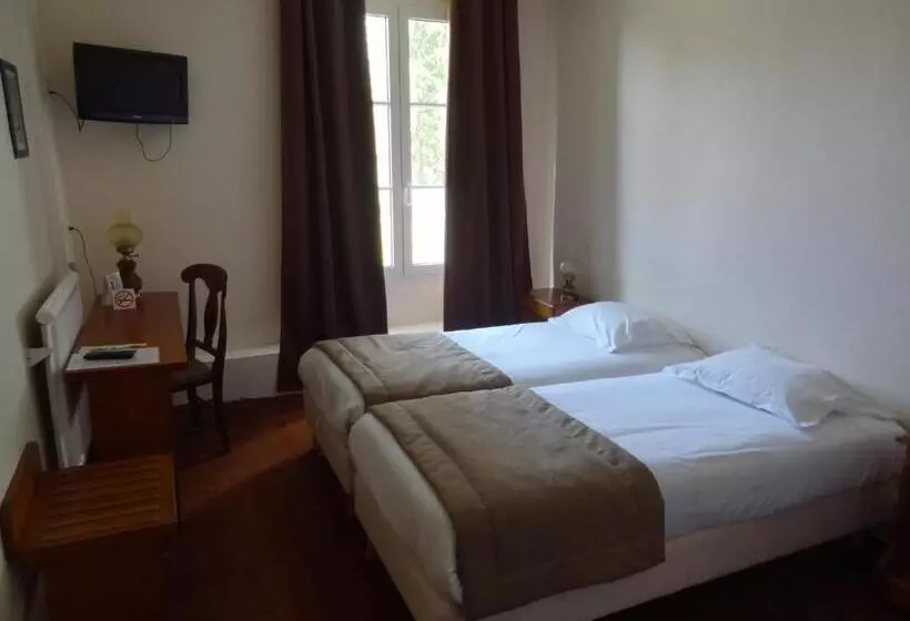 فندق Hostellerie De Pavillon Sainthubert