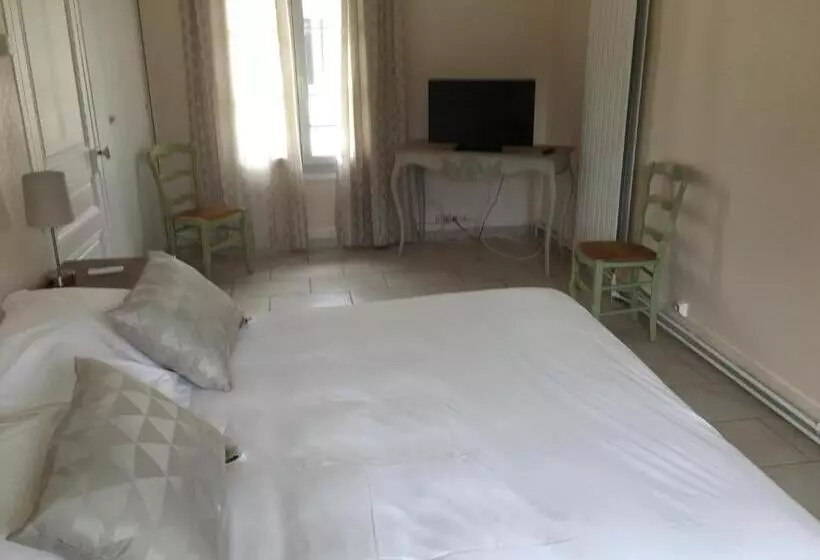 فندق Hostellerie De Pavillon Sainthubert