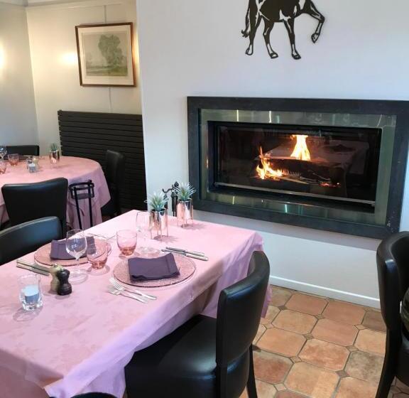 هتل Hostellerie De Pavillon Sainthubert