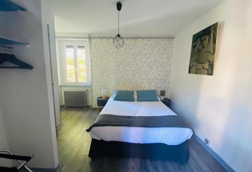 בית מלון כפרי A La Maison Hôtel Restaurant