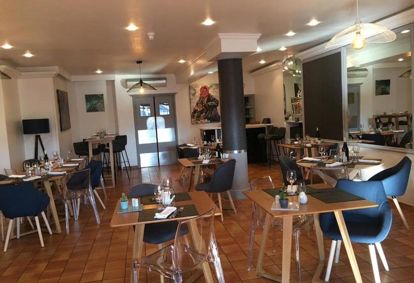 בית מלון כפרי A La Maison Hôtel Restaurant