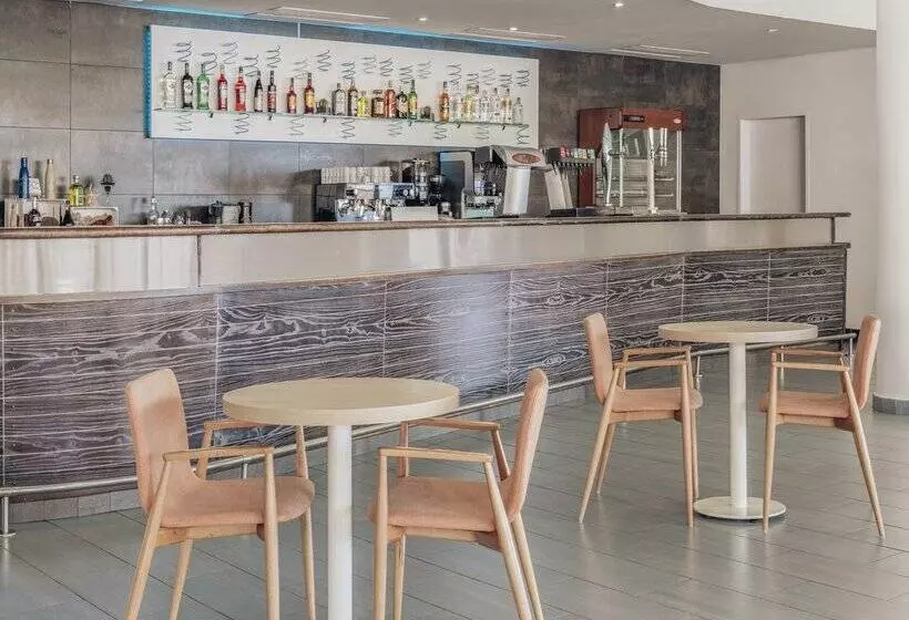 בית מלון כפרי Iberostar Waves Gaviotas Park - All Inclusive