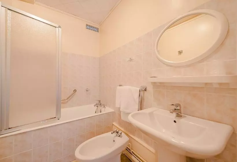 בית מלון כפרי Le Commerce