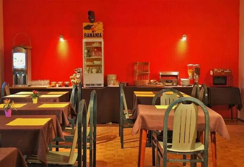 ホテル Le Pavillon