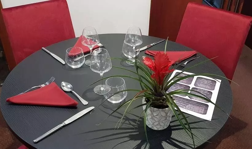 ホテル Le Pavillon