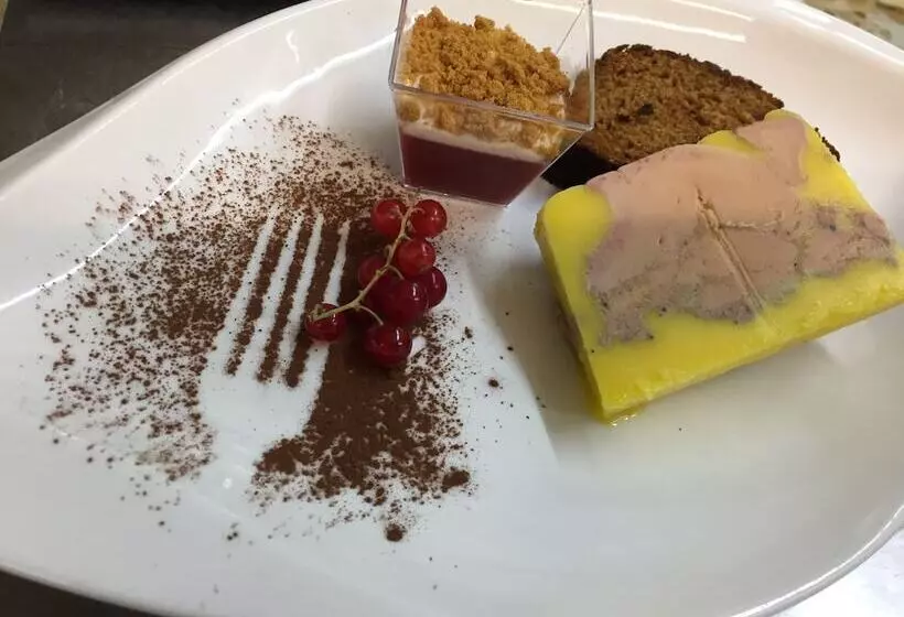 ホテル Le Pavillon