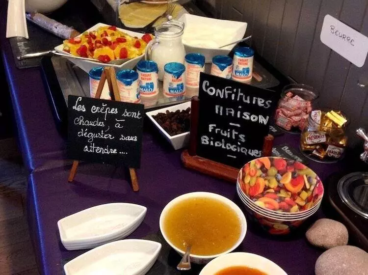 Отель Hôtel Beauséjour Erquy