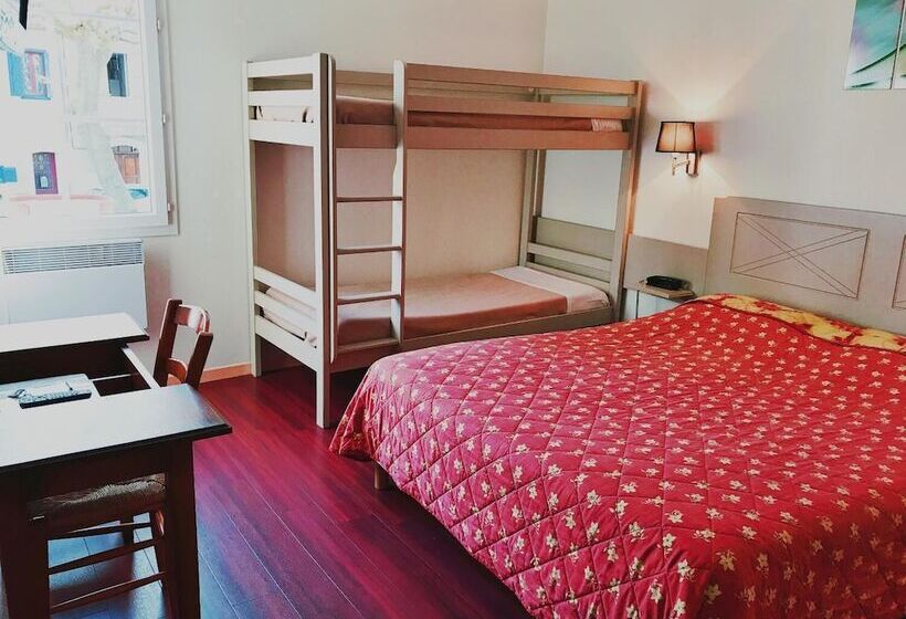 Logis Hotels   Hôtel Et Restaurant De La Montagne Noire