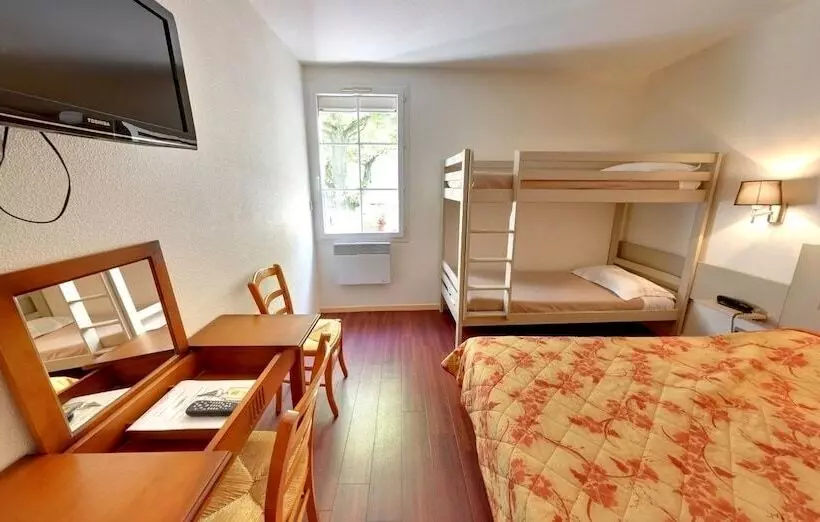 Logis Hotels Hôtel Et Restaurant De La Montagne Noire