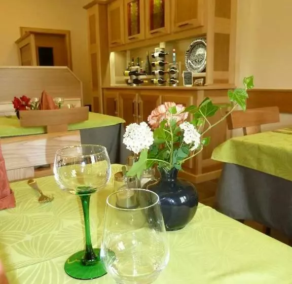 בית מלון כפרי Restaurant Collin