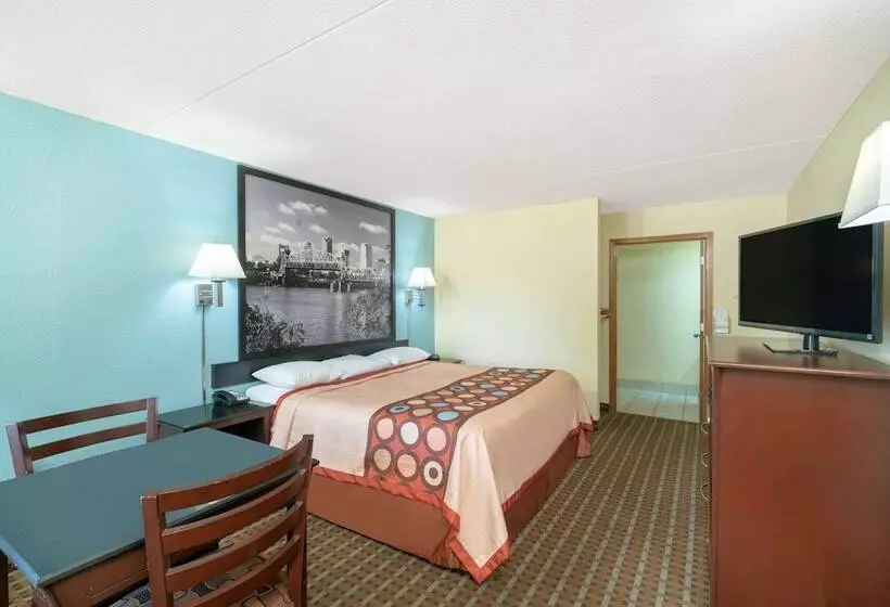 هتل Super 8 By Wyndham North Little Rock/mccain