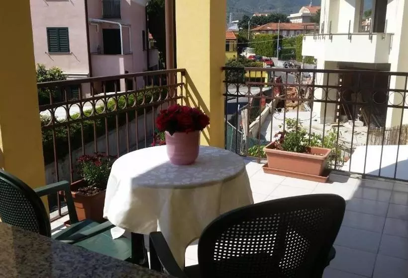 Отель Villa Serena