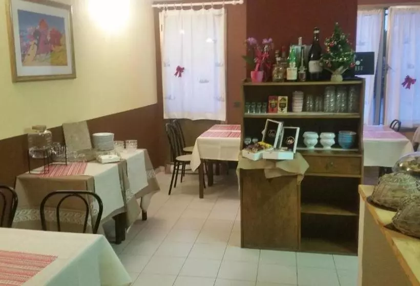 Отель Villa Serena