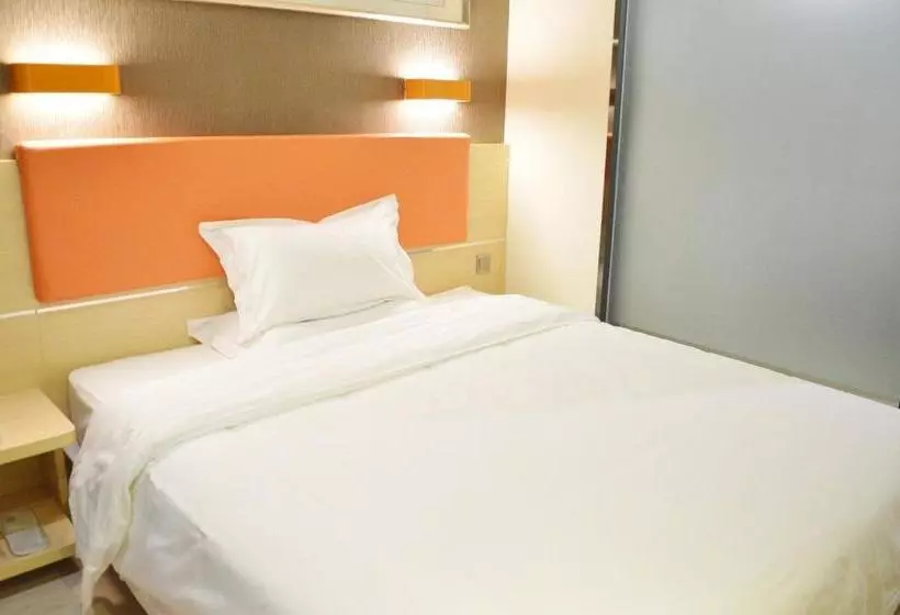 Hotelli 7 Days Premium Shijiazhuang Railway Station Branch