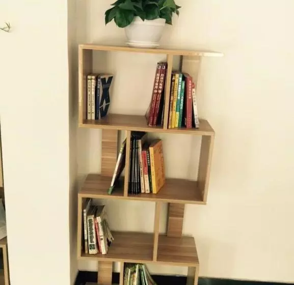 Hotelli 7 Days Premium Shijiazhuang Railway Station Branch