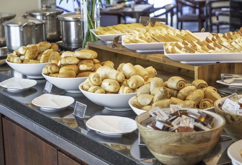 בית מלון כפרי Castelmar