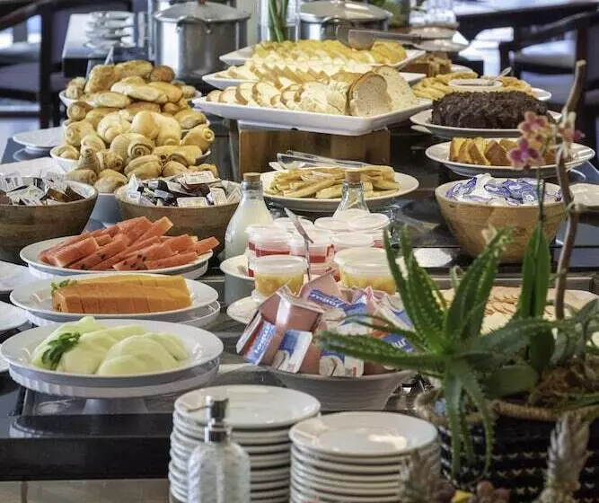 Отель Castelmar