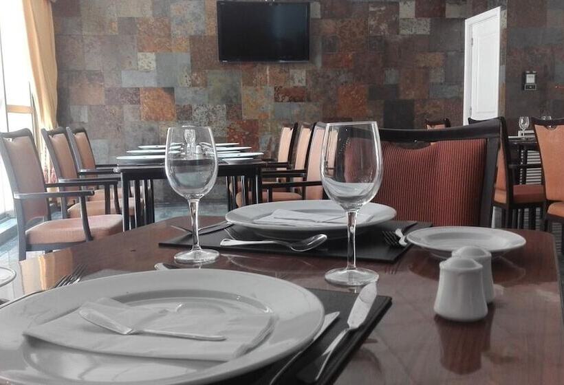 هتل Diego De Almagro Costanera  Antofagasta