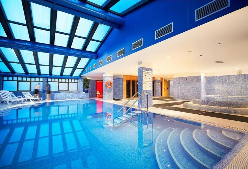 هتل Euroski Mountain Resort & Spa