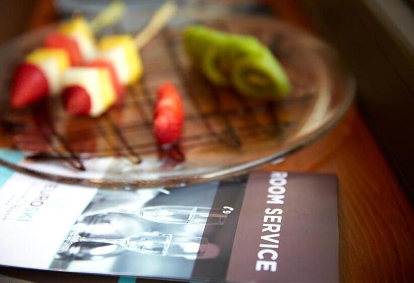 هتل Euroski Mountain Resort & Spa