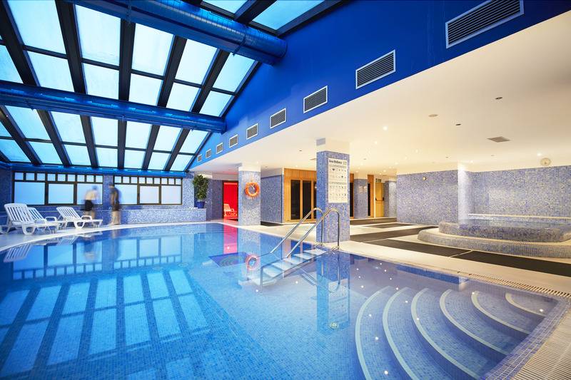 هتل Euroski Mountain Resort & Spa