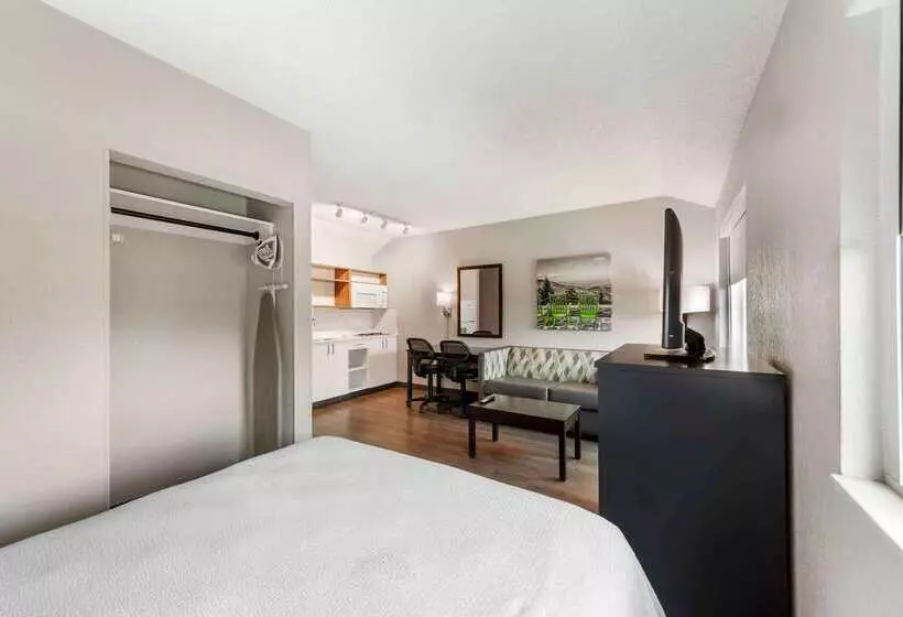 Отель Extended Stay America Premier Suites  Miami  Airport  Miami Springs