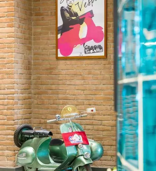 Отель Franco Antonelli