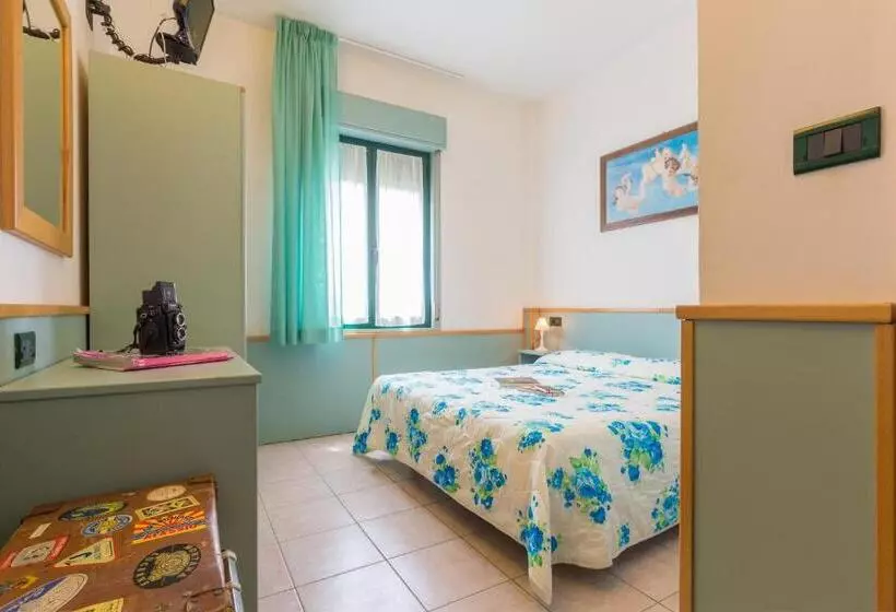 Отель Franco Antonelli