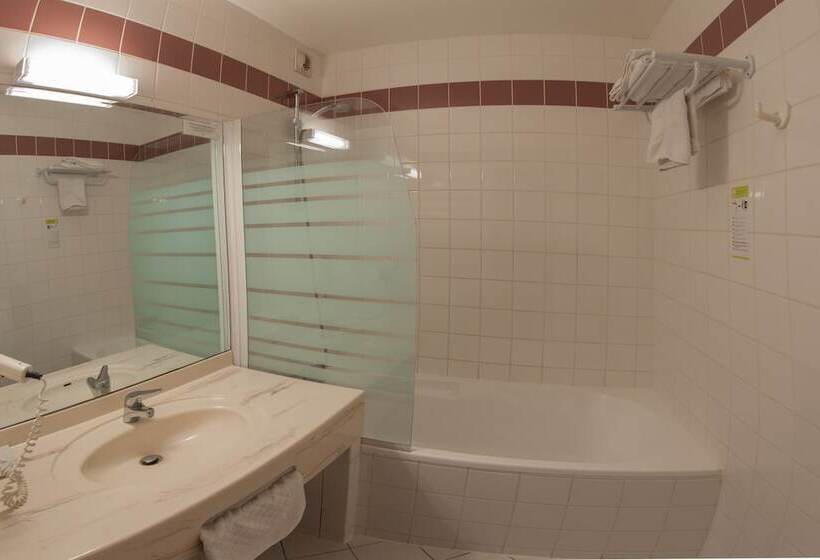 酒店 Hôtel Restaurant L Evidence