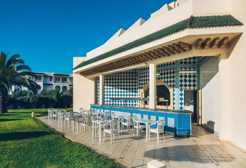 Отель Iberostar Waves Averroes