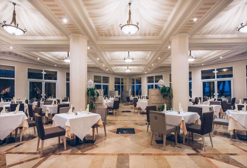 Hotel Iberostar Waves Averroes