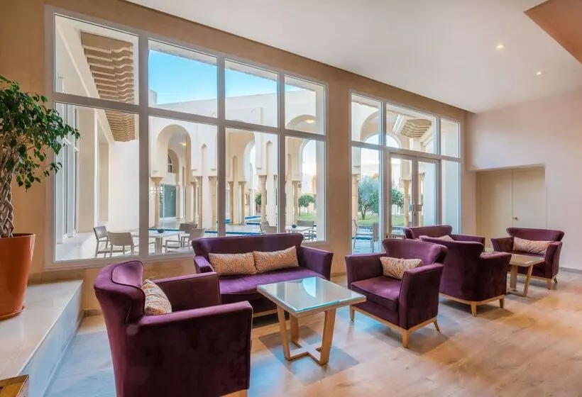 Отель Iberostar Waves Averroes