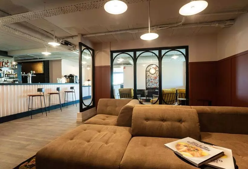 Отель Kyriad Nuits Saint Georges