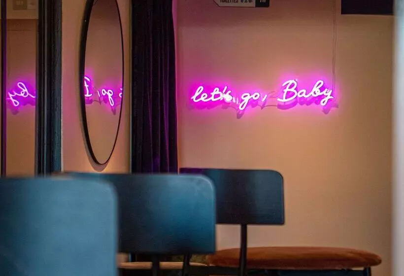 Отель Kyriad Nuits Saint Georges